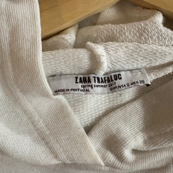 White NY cropped hoodie - Picture 3 of 6